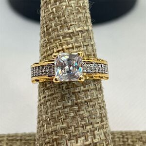 SETA Princess Cut CZ Gold Plated Cocktail Ring Size 6.25 Engagement Anniversary